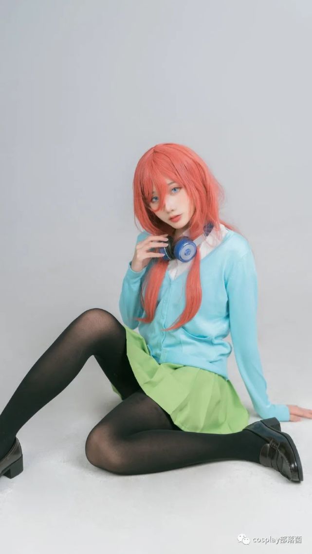 cos:五等分的新娘中野三玖校服cos正片@如月灰