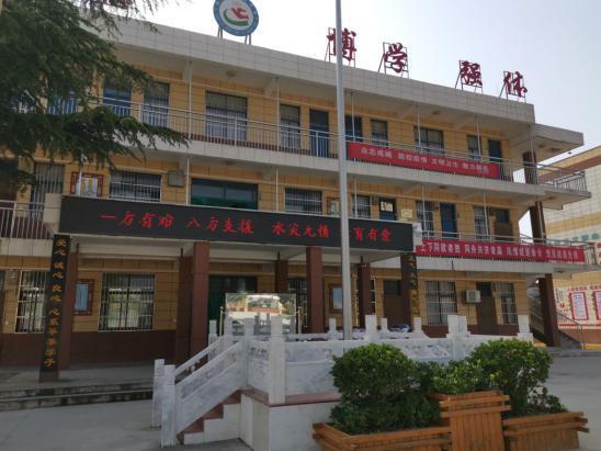 大荔县朝邑镇初级中学师生受灾安置点刘建林指出,各级教育行政部门和