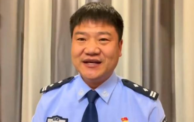 谭谈交通为何停播深陷网暴抑郁停播三年谭乔怎么样了