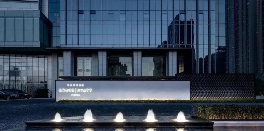 美翻了logo景墙集,让你一次看个够