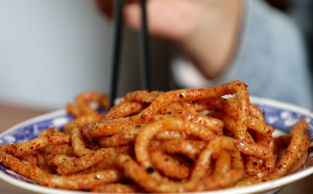 康养之都商洛美食麻辣鲜香的丹凤牛筋面