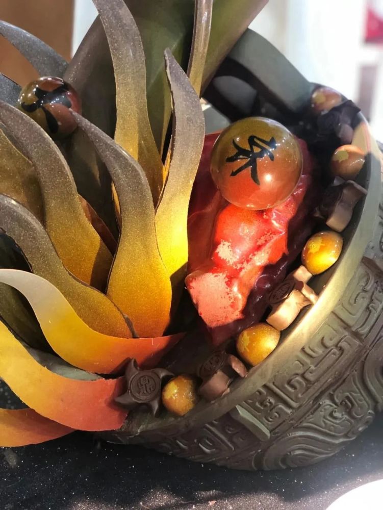 盐设计·韩磊:巧克力可不仅仅是吃的,当外国人发明的"翻糖"遇到唐三彩