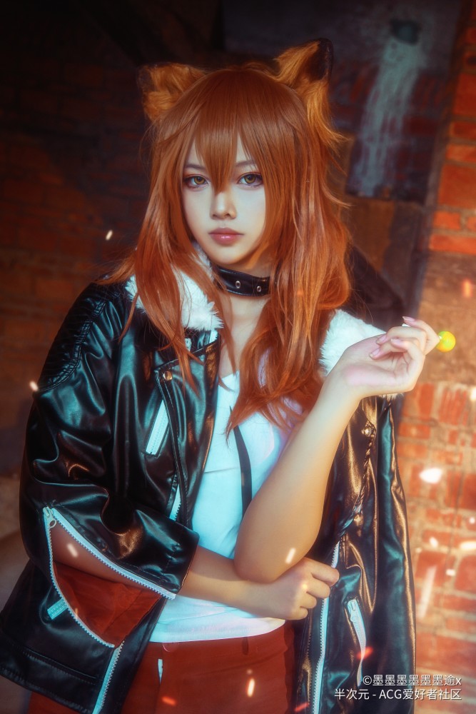 明日方舟推进之王cos正片