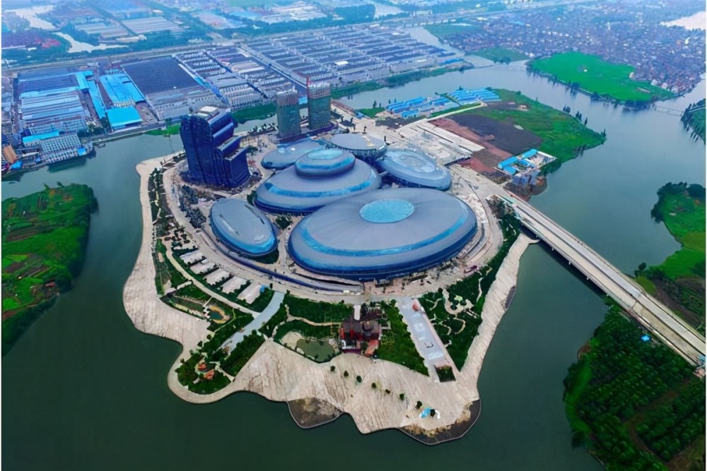 浙江有一文旅小镇,以"酷玩"为亮点,人称绍兴"城市名片"