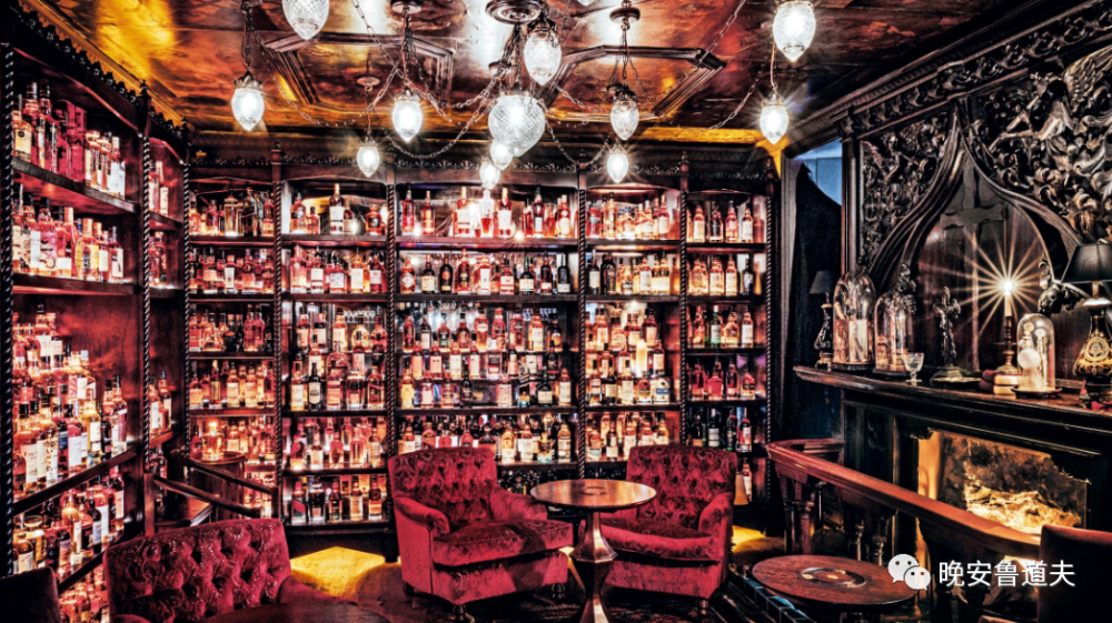 装修不错的酒吧,威士忌卖不掉怎么办?_腾讯新闻
