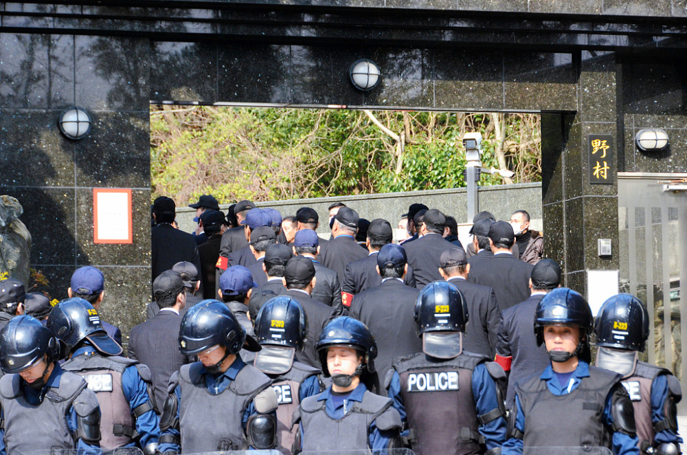 美媒：日本黑帮势力衰落，黑帮成员“转型之路”崎岖_腾讯新闻