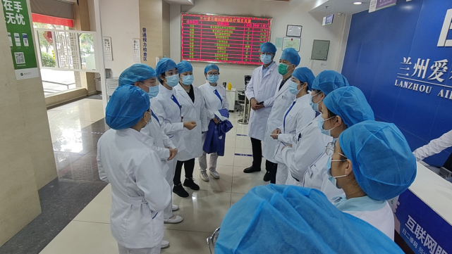 白衣天使 向疫而行 ▏兰州爱尔眼科医院紧急抽调 10名医护支援核酸采集点(图6)