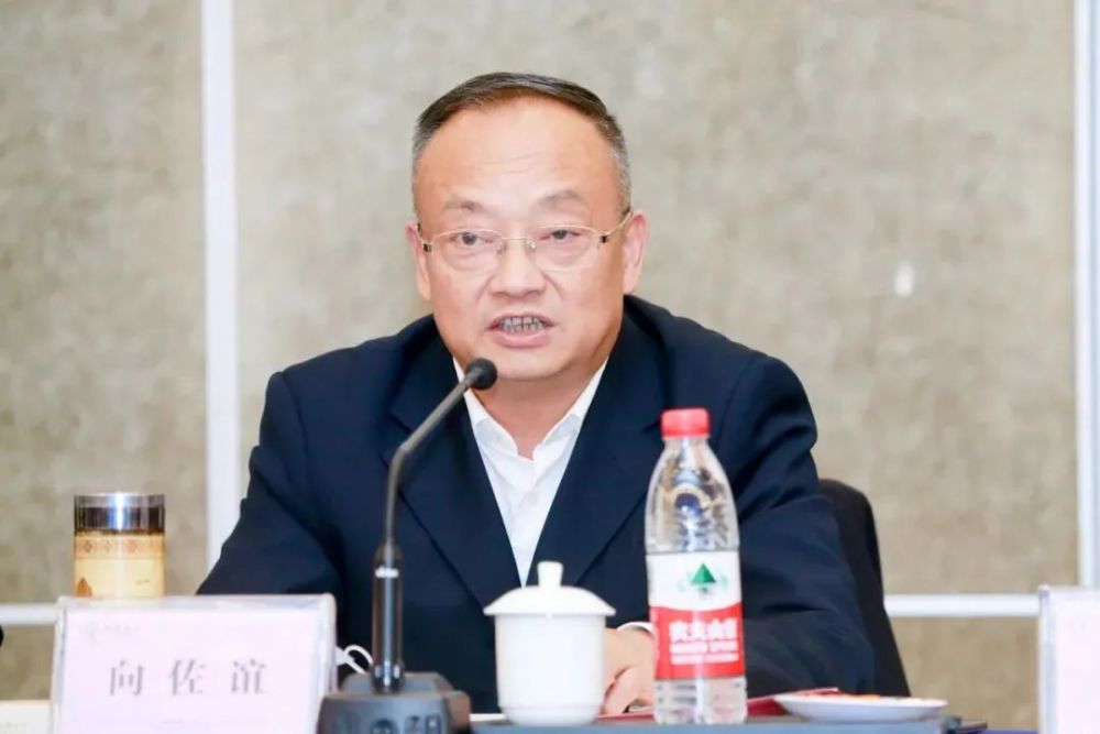 (市委常委,市委统战部部长廖国豪出席会议并讲话) 向佐谊指出,海归