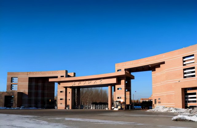 实力强但容易被忽视,考生捡漏要抓紧|哈尔滨工业大学|东北电力大学