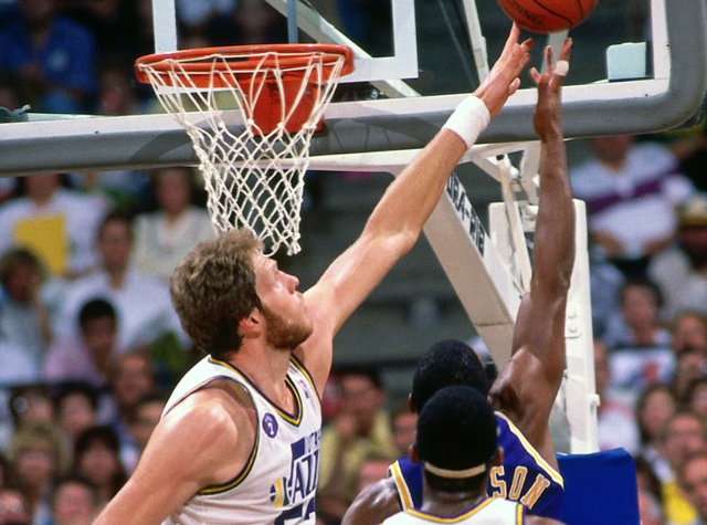 盖帽加抢断盘点nba抓帽能力最强的十大球星前三名无争议