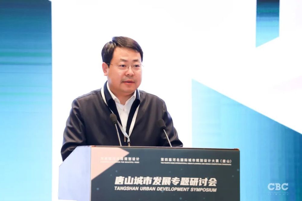 唐山市政府副秘书长,市一港双城办主任薛波在致辞中表示,此次"以疫情