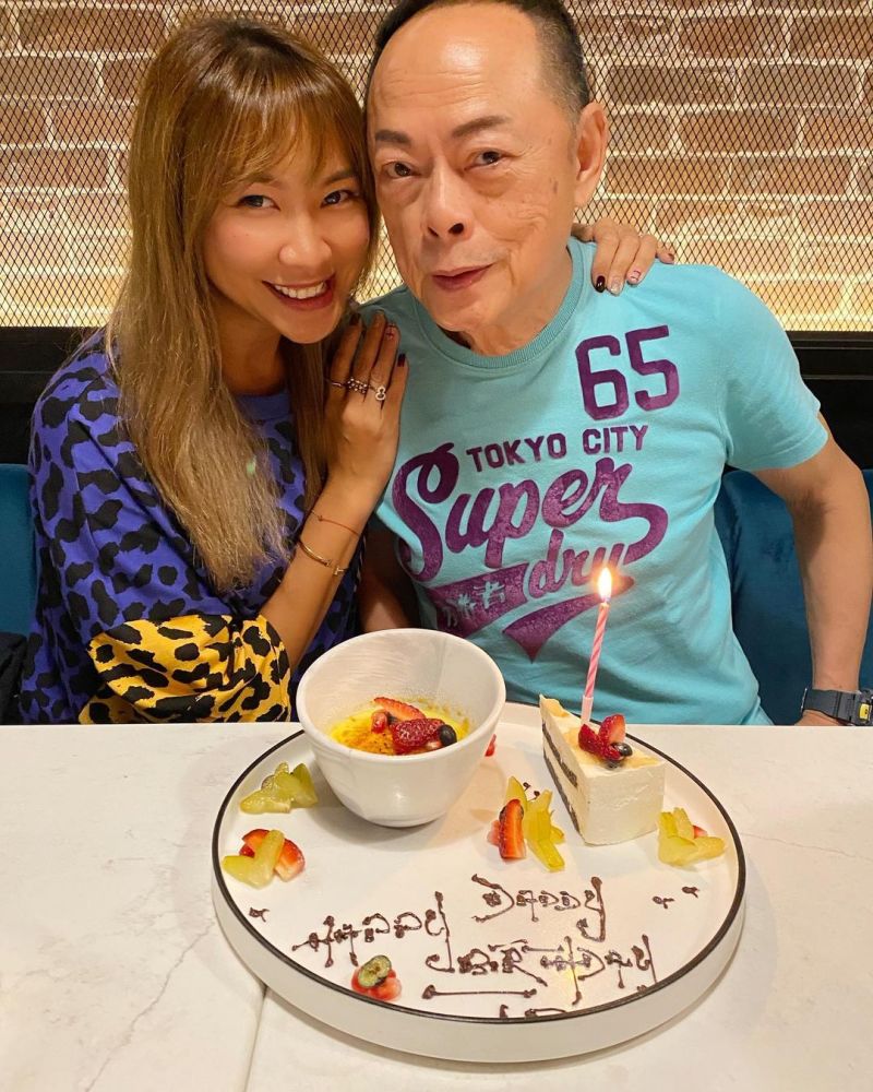 罗乐林与家人庆73岁生日3个女儿美貌出众妻子息影20年罕露面