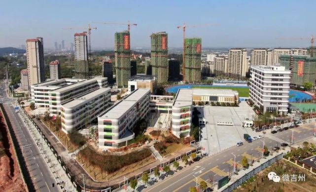 吉安八中城北分校吉安城市生态公益墓园把城乡融合,共富共享作为贯彻