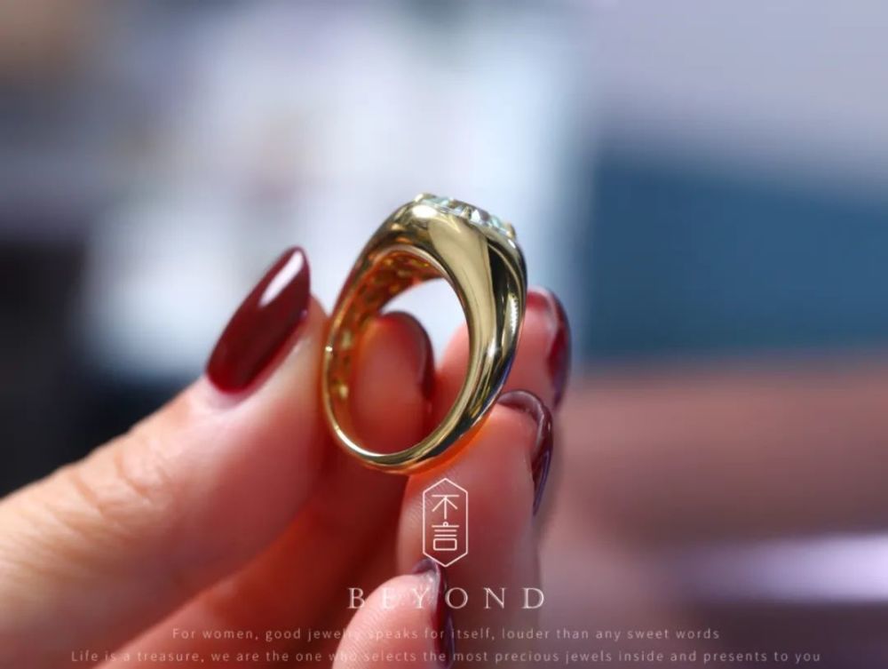 比冰湖还要美丽的,阿斯切浅蓝色碧玺戒指