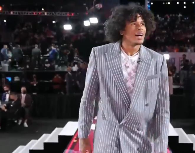 nba 14年生涯打造火箭王牌！塞拉斯点名老将，借机为波特＋格林开脱？