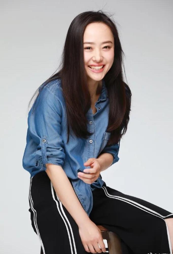 第一次亲密接触后嫁大12岁央视名嘴沙桐刘园园为爱有多勇