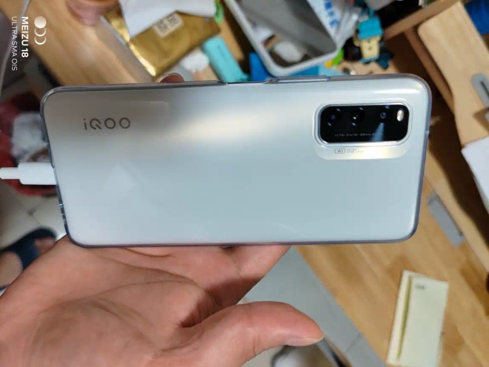 vivo真香骁龙870手机,lcd高刷屏 44w快充,8 256gb跌至2099元