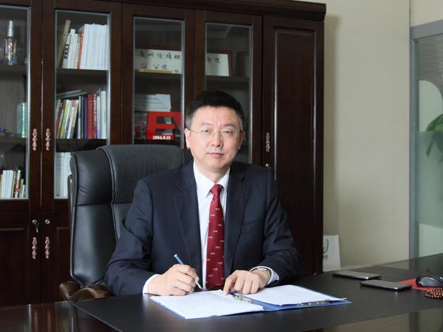 惠州出现一位低调楼王,身价100亿的他做好事不留名,已捐出5个亿