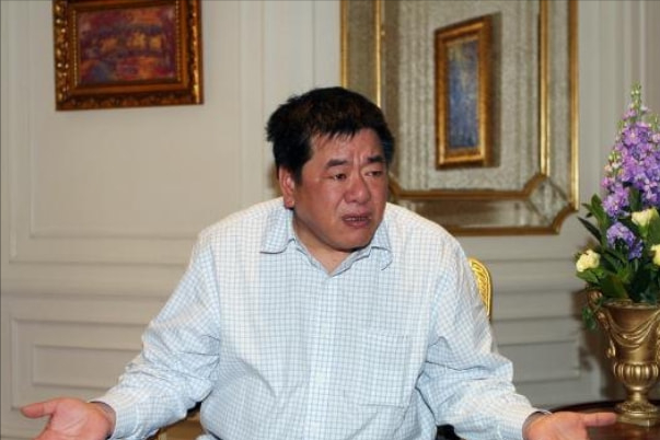 释小龙干爹贾静雯是他的干女儿吴敦的故事远比你想得更精彩