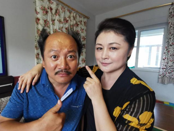 《乡村爱情》 (免费加长版) 在线完整观看 迅雷下载 ts版 tc版,广告
