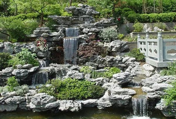 私家花园假山欣赏