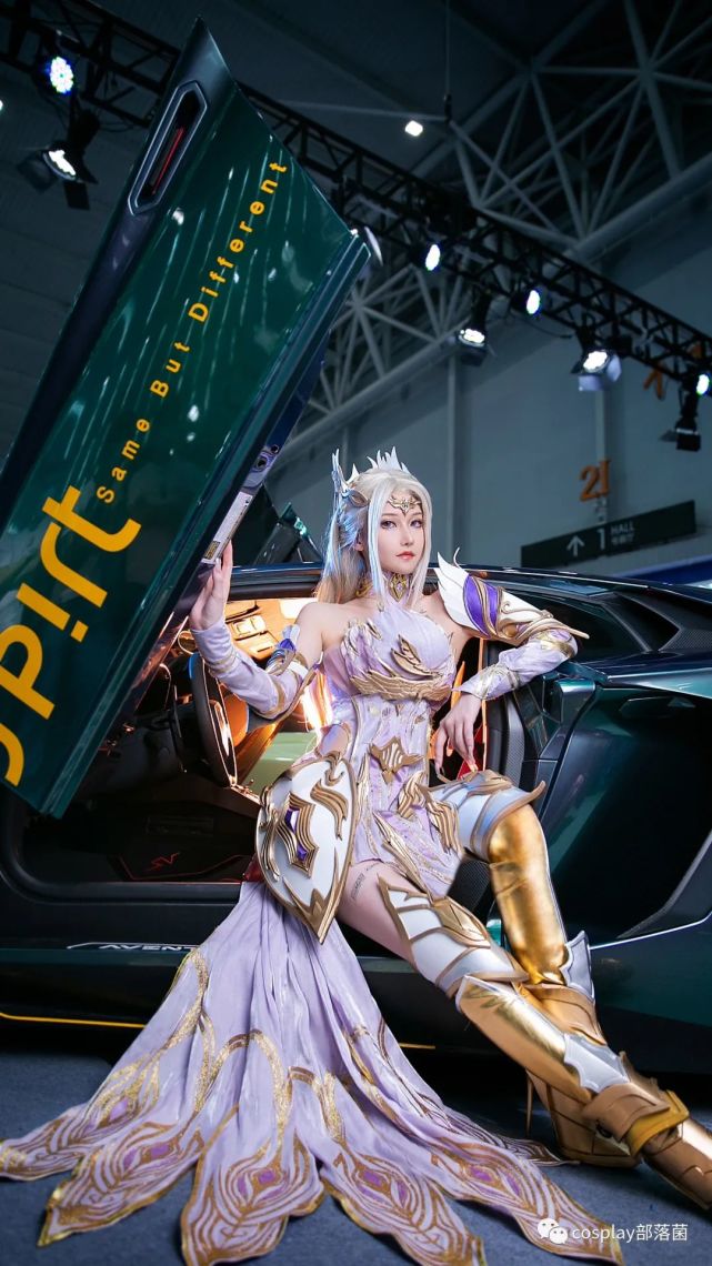 cos:斗罗大陆车模千仞雪cos正片@露儿大魔王|cosplay|斗罗大陆|大魔王