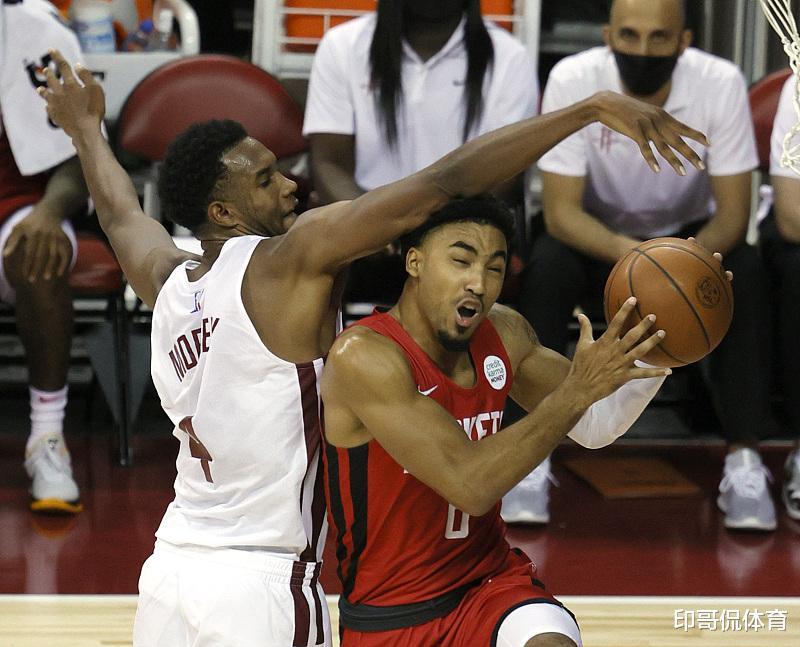 克里夫兰骑士队:埃文·莫布里nba首秀表现令人印象深刻,火箭队后悔了