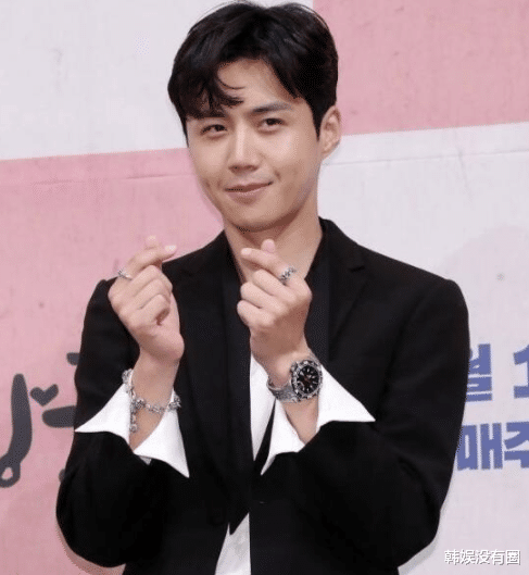 金宣虎大学校友再曝"新瓜":别被他外表迷惑了!反遭网民diss