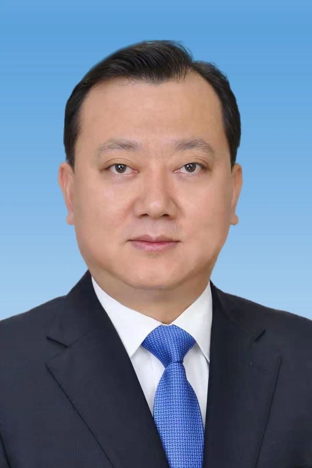 八届人民代表大会第一次会议于2021年10月22日选出内江市人民政府市长