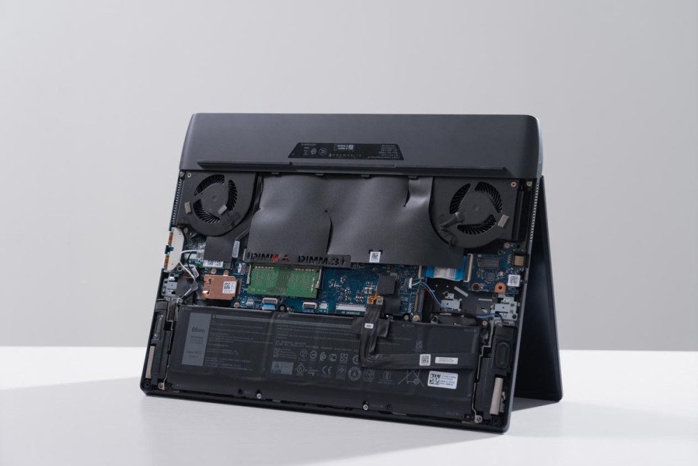 外星人m15r5锐龙版测评8核锐龙7加持的高端生猛机