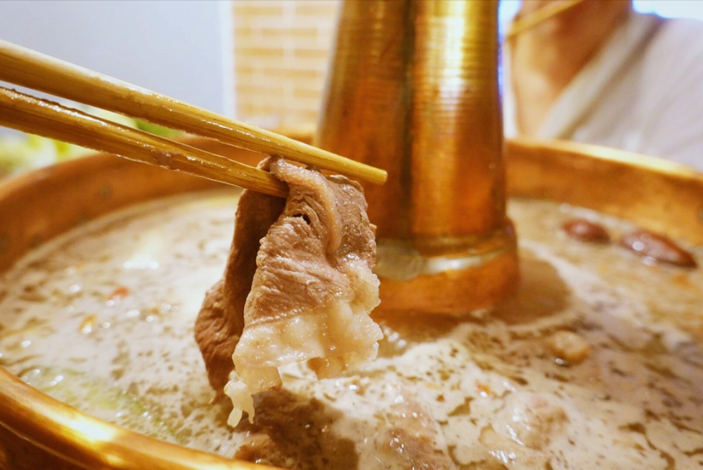 正宗涮羊肉蘸料怎么做详细配方教给你醇香不膻让你吃得满意