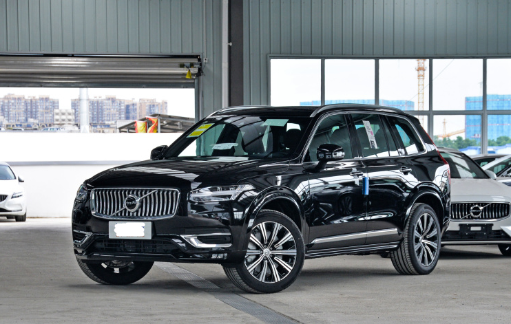 新一代沃尔沃xc90蜕变,63.89起,迎战59万的国产x5,有胜算?_腾讯新闻