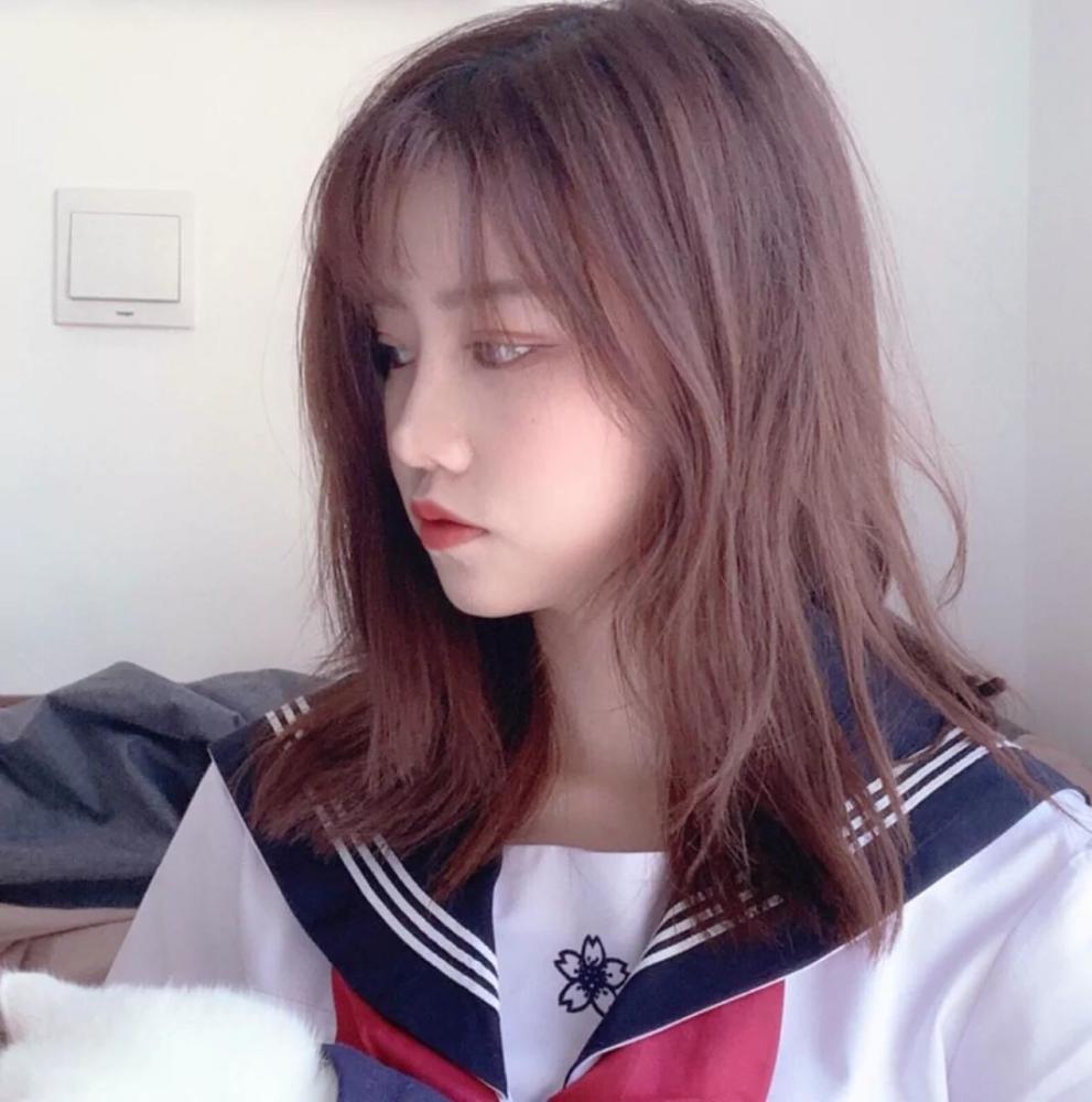 温柔且仙气飘飘的女生头像