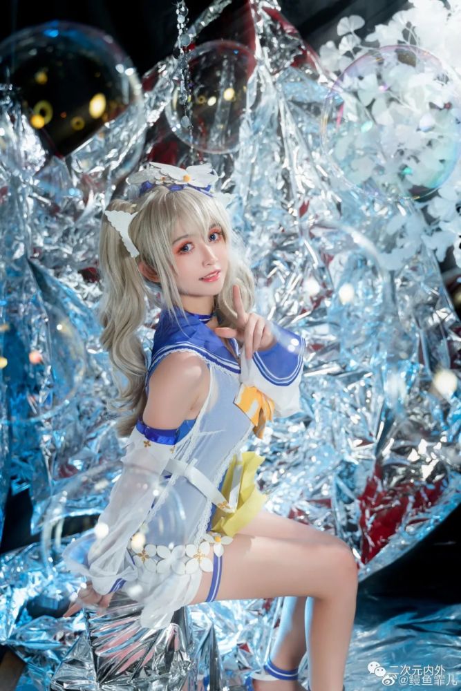 cos正片原神芭芭拉闪耀协奏泳装