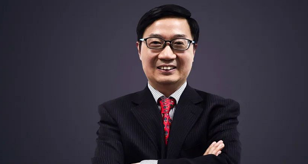 ceo夜话盛景嘉成合伙人颜艳春携首部产业互联网著作出席南京会议