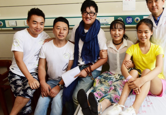 郑晓龙谈功勋八位功勋演员德艺双馨是硬核标准