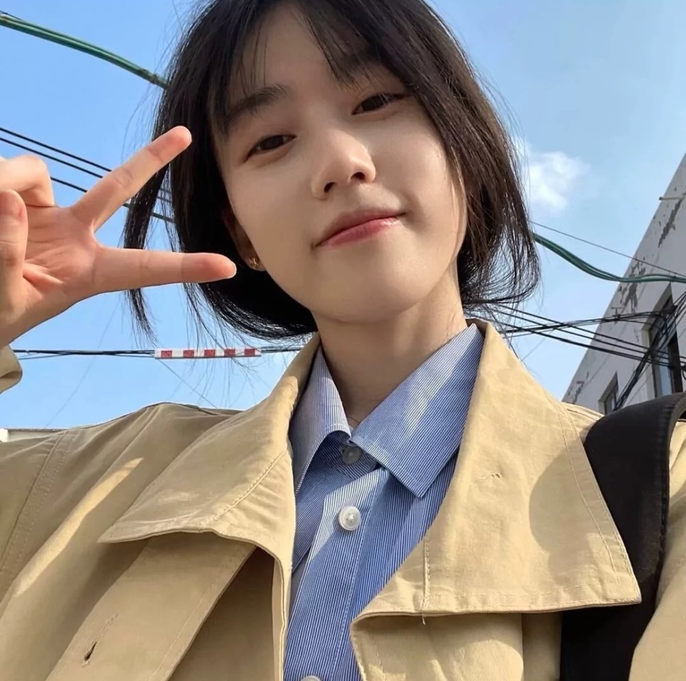 ins风女生头像