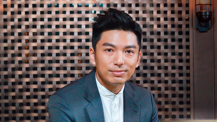 恭喜陈法拉前夫薛世恒今日在半岛酒店正式完婚新娘是圈外人