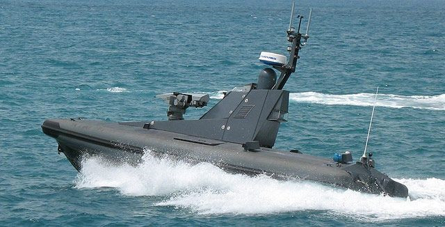 跟无人机类似的装备以色列保护者武装无人艇