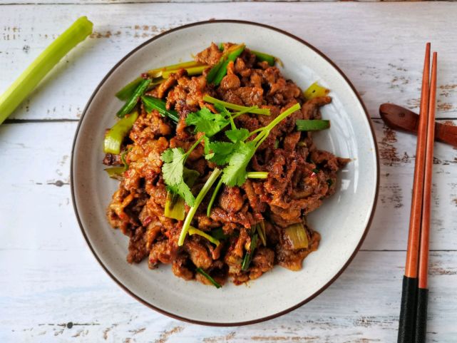 冬天就要吃羊肉簡單方便家常菜孜然羊肉超下飯