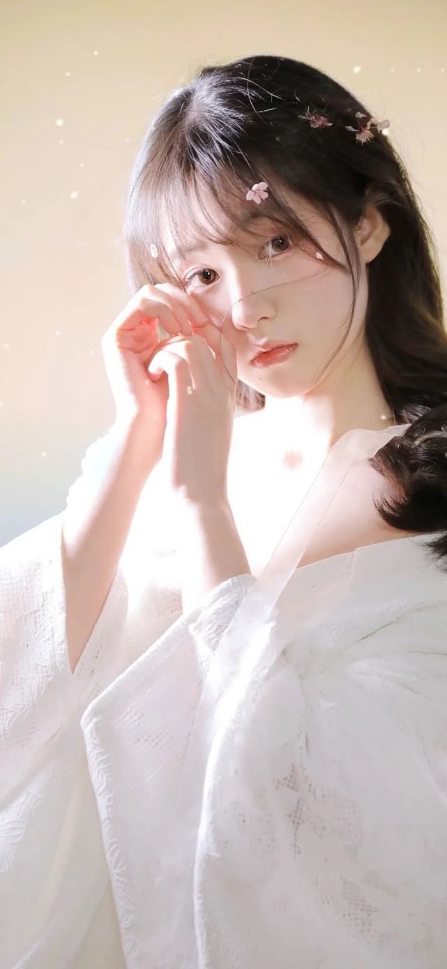 元气壁纸小姐姐们仙气飘飘眼神有魔法