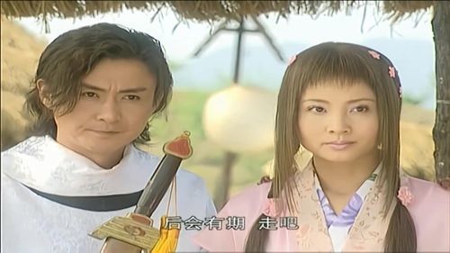 19年后,《风云》中的剑晨,因为穿裙子男扮女装演老师火了