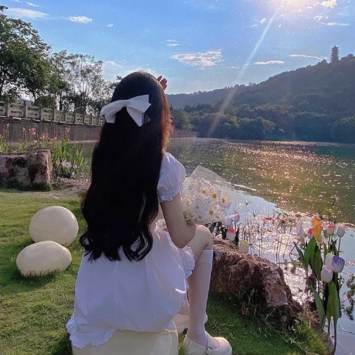 女生背影头像