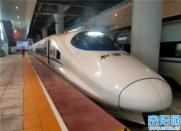 "和谐号"crh2a型动车组车头外观"按图试运行就是模拟运营条件下列车