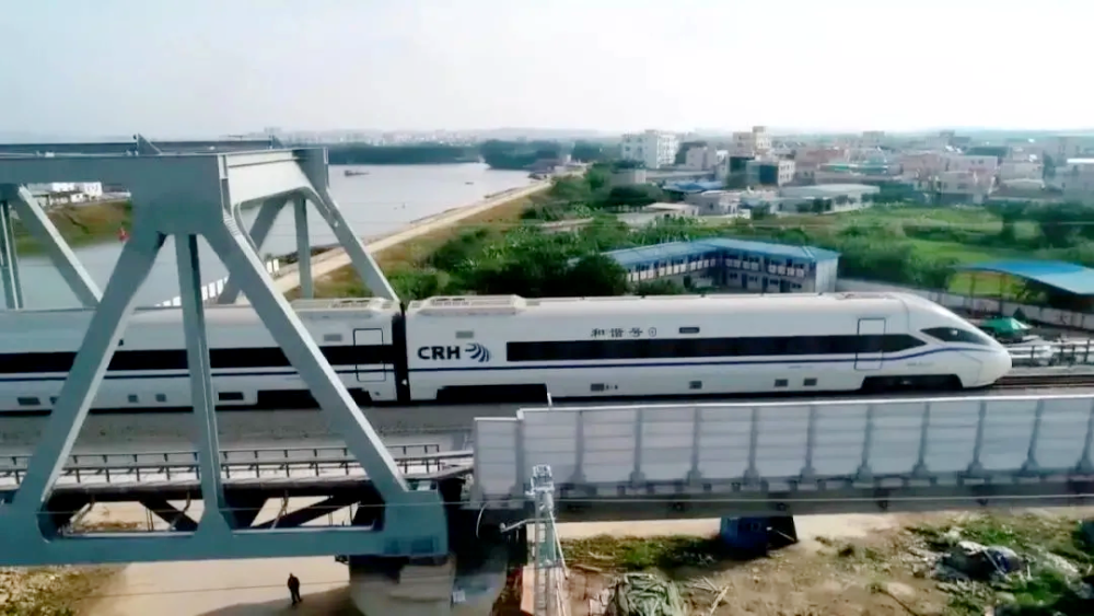 官宣!汕头至潮汕机场城铁:预计2026年12月全线通车