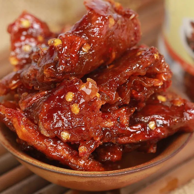 天天盼天天想 嘴里吃着南瓜酱 我们上高人zui喜欢的传统小吃 传承了