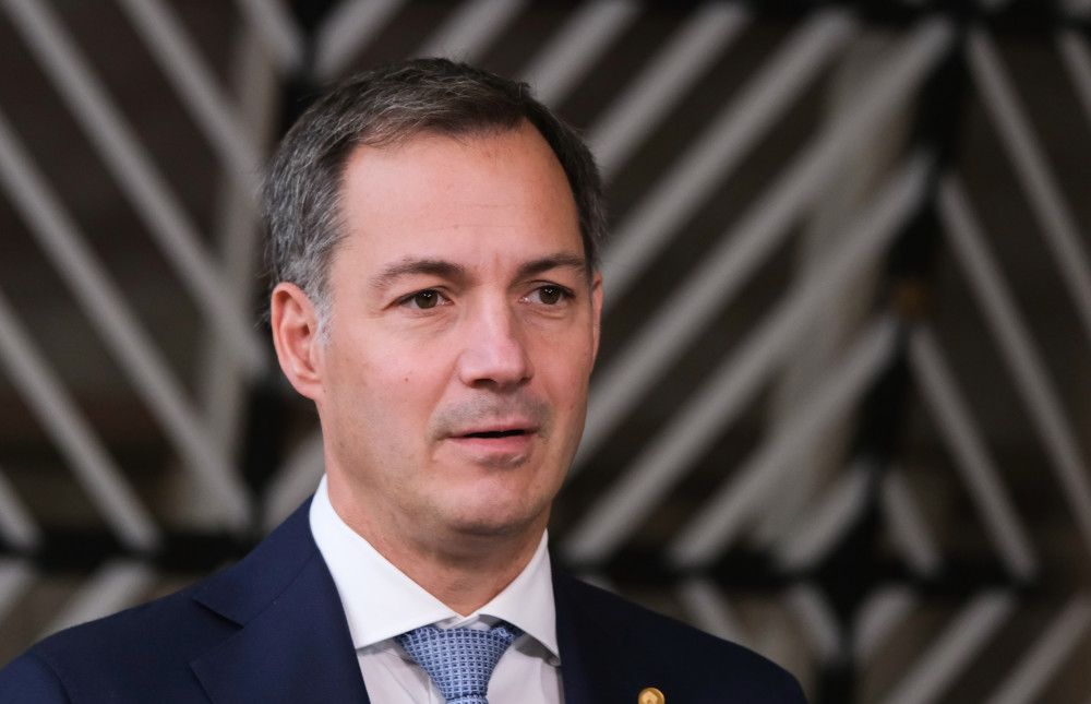 10月21日,法国总统马克龙抵达位于比利时布鲁塞尔的欧盟总部.