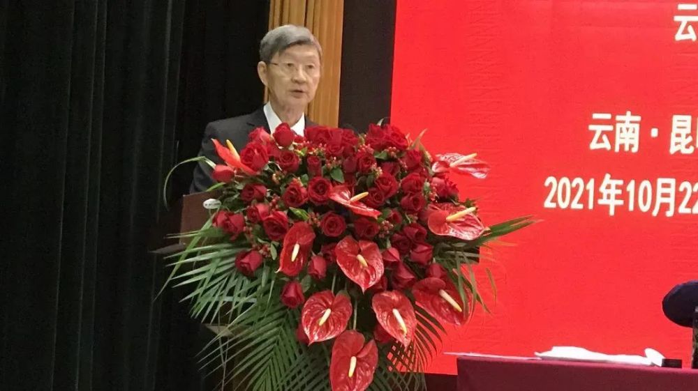 陈恕行院士荣获第十五届华罗庚数学奖