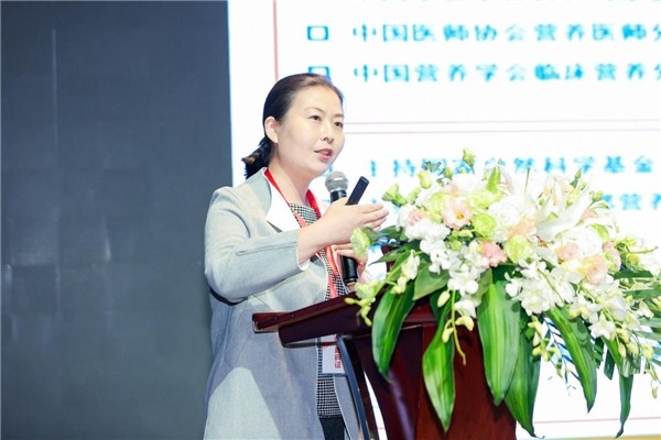上海第二军医大学附属长海医院临床营养科主任郑璇《omega-3对儿童健康影响的研究进展》主题分享
