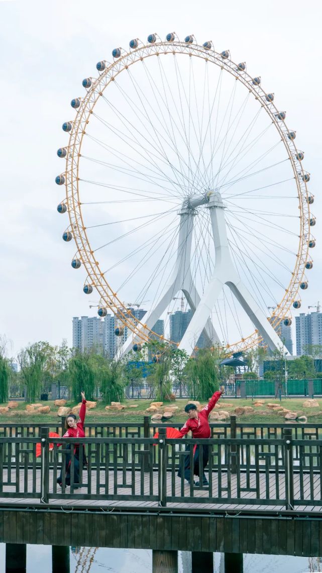 让我们跟随她的脚步出任余干县旅游形象大使!